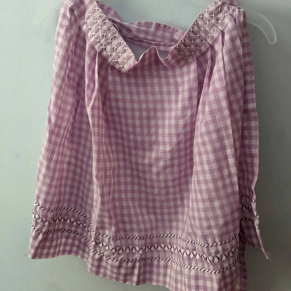 Vtg Purple Gingham Apron with Embroidery and Rick Rack 17